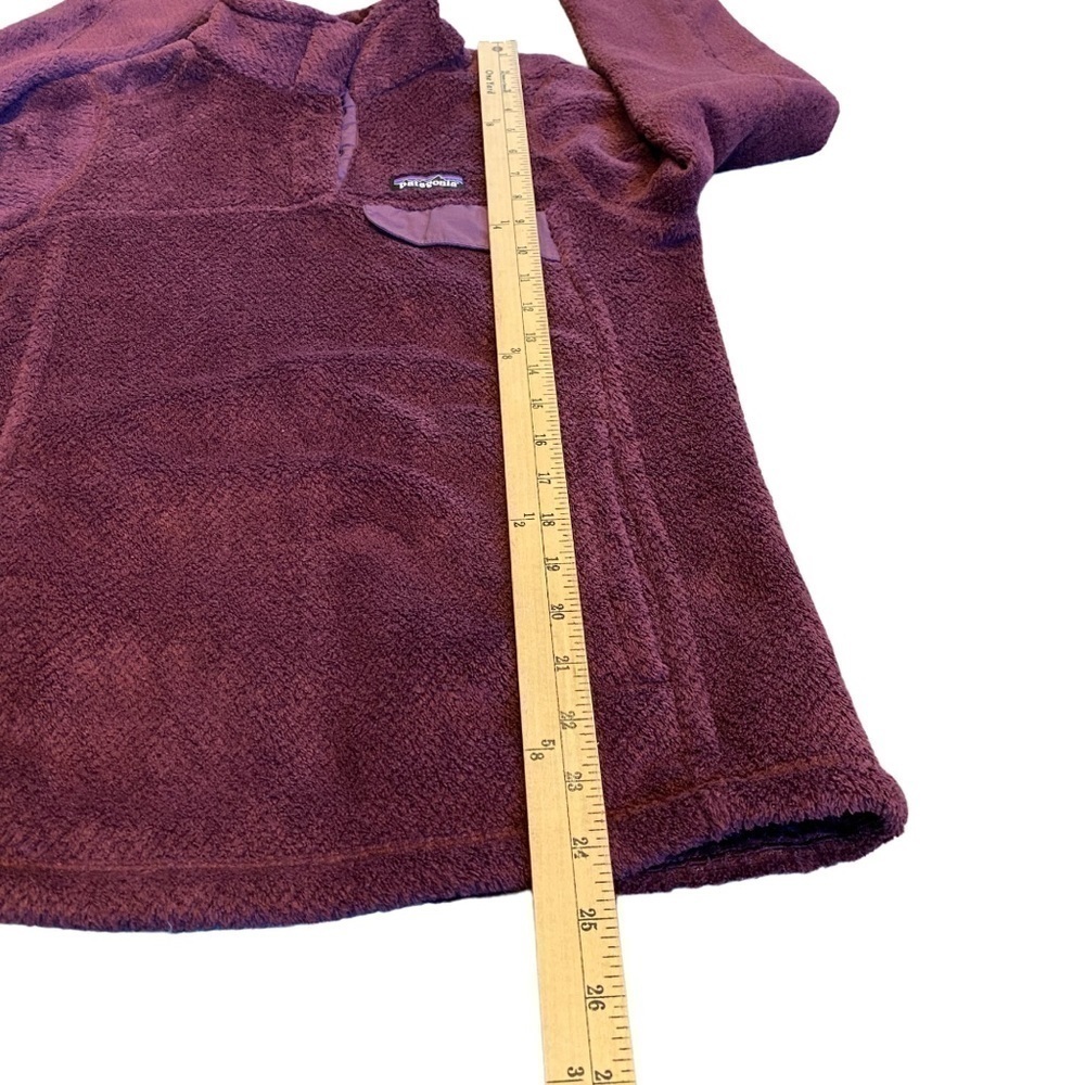 Patagonia Re-Tool Snap-T Fleece Pullover Polartec
Thermal Pro Fleece Sweater - Picture 7 of 11